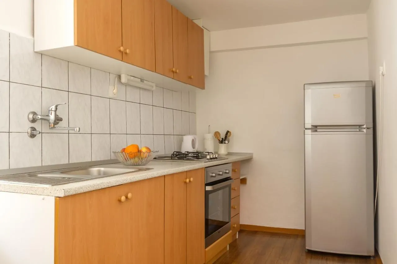 Bernard Old Town Apartment Split